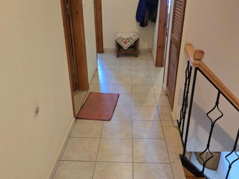 Roussospiti Kreta, Roussospiti: Haus im Dorfzentrum zu verkaufen Haus kaufen